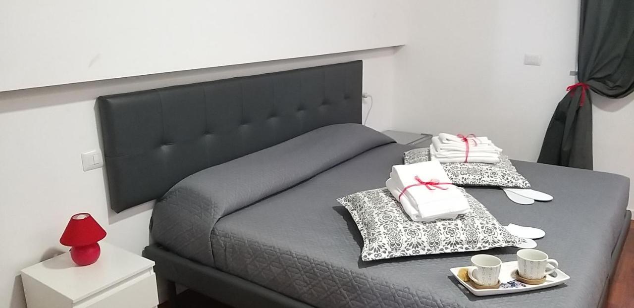 Suite Duomo Napoli Eksteriør bilde