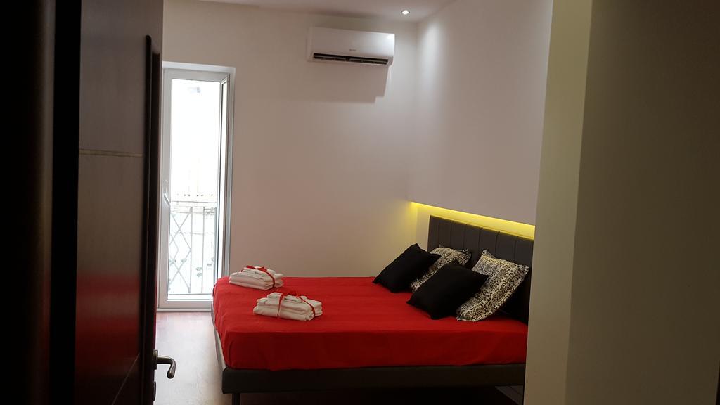 Suite Duomo Napoli Eksteriør bilde